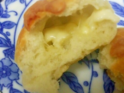 まるふわチーズinパン